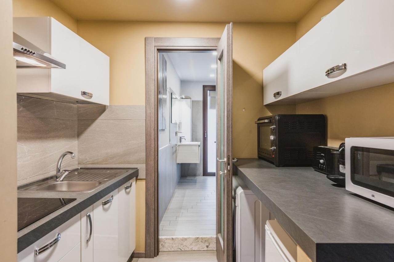 Ursino Apartment With Balcony By Wonderful Italy 卡塔尼亚 外观 照片